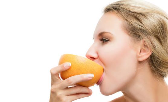 食用水果的注意事项 吃水果一定要注意的细节-很美的