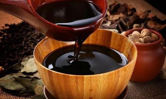 醋的保健功效不可小觑 常吃醋消除疲劳促进睡眠-很美的