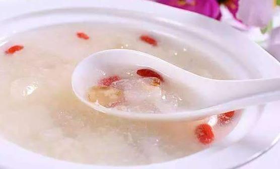 慢性咳嗽影响健康 十款食谱帮你搞定-很美的