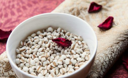 四款养生食疗方助解暑 三杯饮品最消暑-很美的