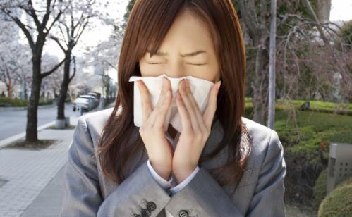 日常小妙招治恼人鼻炎 鼻炎鼻窦炎又有何关系-很美的