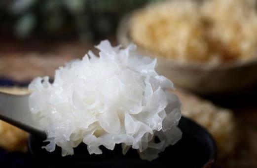 男人出虚汗的原因 出虚汗食疗小偏方推荐-很美的