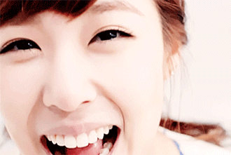 笑一笑十年少！笑是营养素，每天笑4次可活80岁以上-很美的