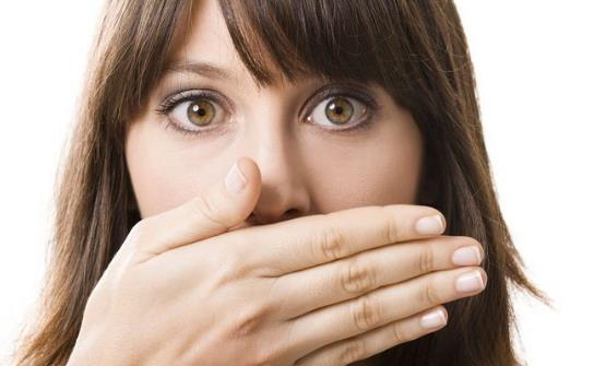 打嗝停不下来真的很难受 为你支招抑制打嗝-很美的