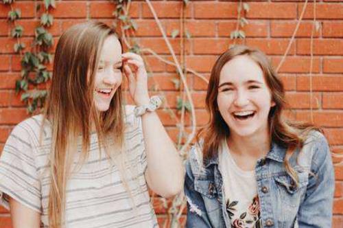 青春期的女孩子不能吃哪些食物 青春期吃什么最好-很美的