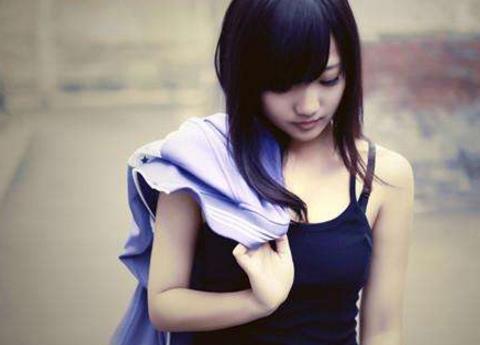 青春期女孩的心理很叛逆 青春期叛逆的解决办法-很美的