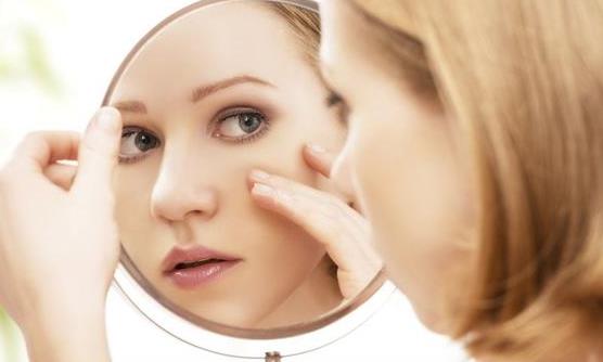 女性衰老得快的原因 盘点四大抗病抗衰老的食物-很美的