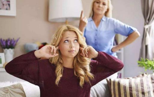 青春期心理上产生叛逆 家长应对青春期叛逆的方法-很美的