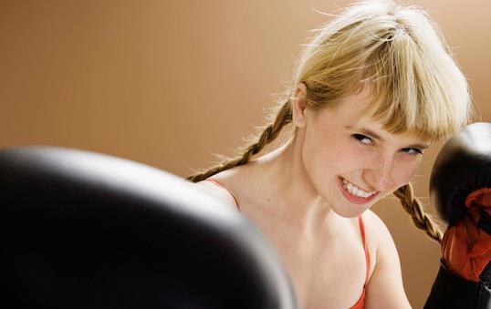 青春期的孩子需要补充哪些营养-很美的