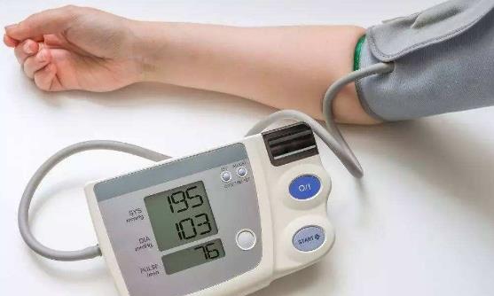 管好高血压从每天清晨开始 高血压管好嘴巴是关键-很美的