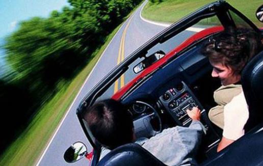 安全驾车细节五个注意 减少开车的另类隐患-很美的