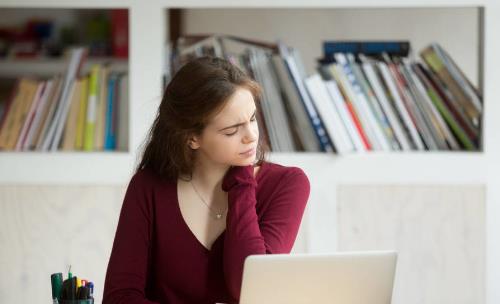 长期久对电脑要适当补充营养 适合常吃的食物和茶类-很美的