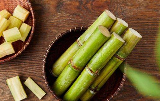 青皮甘蔗孕妇可以吃吗 青皮甘蔗和紫皮甘蔗哪个好吃-很美的