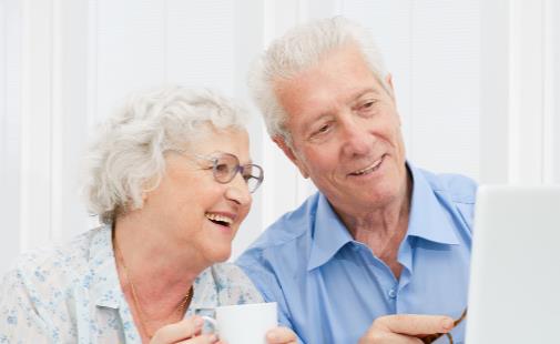 给老人装饰房间需注意的细节 最好结合老人身体状况-很美的