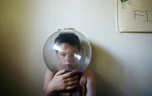 走近自闭症儿童 治疗儿童自闭症家长的作用最重要-很美的