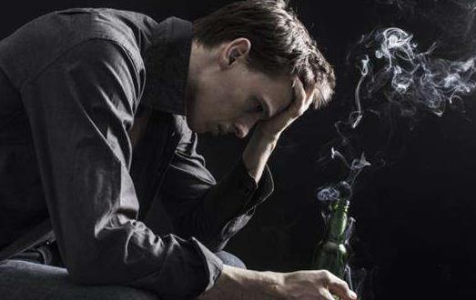 吸烟与咽喉癌的关系 预防咽喉癌注重日常生活习惯