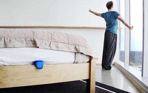 习惯并不一定是坏毛病 赖床的正确方式-很美的