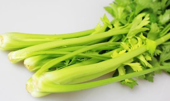 调理孩子肝火旺盛 清肝火的蔬菜孩子应多吃-很美的