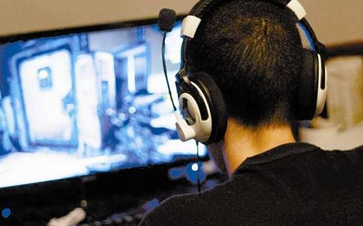 青少年迷恋网络精神上瘾 家长应对网瘾少年5方法-很美的