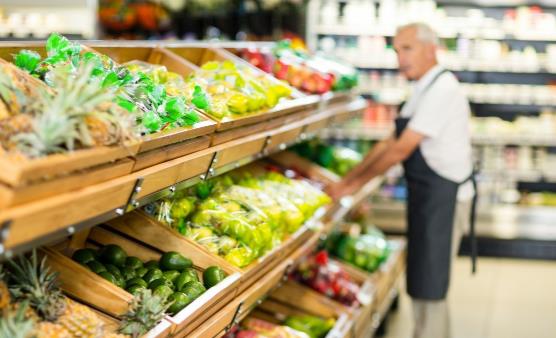 老人的冬季饮食原则 以温为主吃软不吃硬-很美的