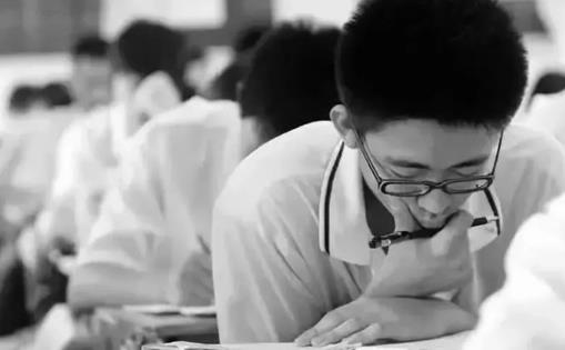 青少年近视按摩疗效好 预防青少年近视经常做健眼操-很美的