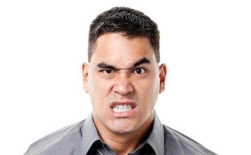 经常发脾气伤肝又伤肺 到外面去看看大千世界吧-很美的