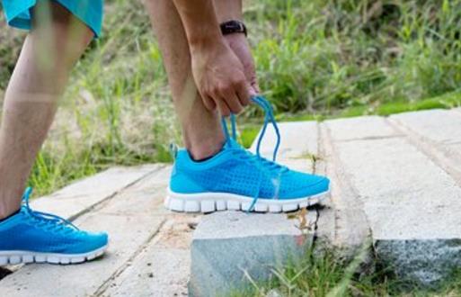 穿错鞋子对身体健康不利 教你选择一双合适的鞋子-很美的