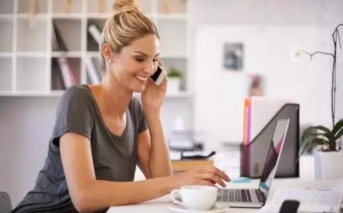 白领换行业易出现心理问题-很美的