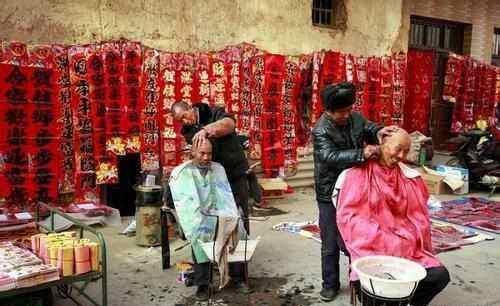 “正月不理发,腊月不搬家” 农村过年习俗知多少-很美的