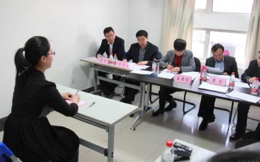 面试需要注意的事项 抓住面试官心理的方法-很美的