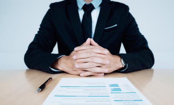 为何投了简历却石沉大海 个人简历到底该怎么做-很美的