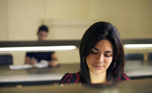 青春期女孩如何预防妇科病-很美的