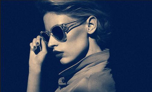 面相耳垂和命运-很美的