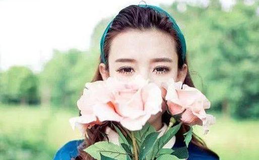 有这些想法说明你想娶她啦！-很美的