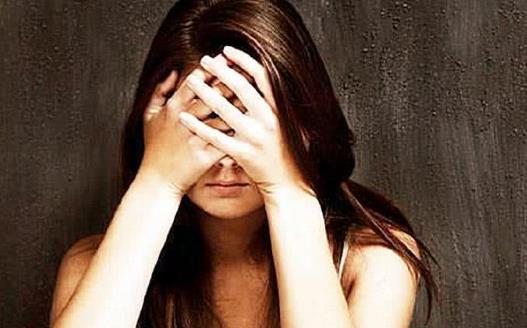 离婚对女人的五种心理伤害 离异女性自我心理调节法-很美的