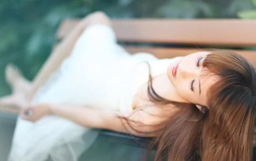女人出轨的原因 女人出轨只为这四种感觉-很美的