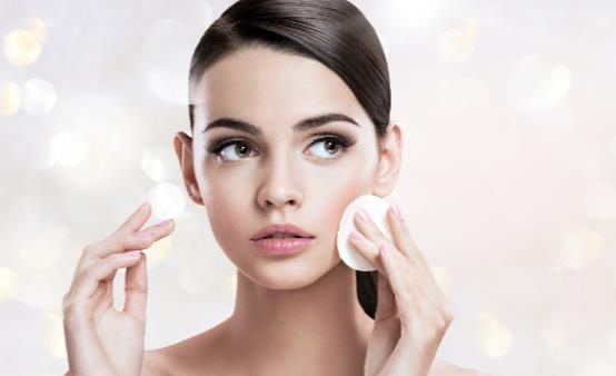 五种行为相当于给自己毁容 护肤要选择适合自己的方法-很美的