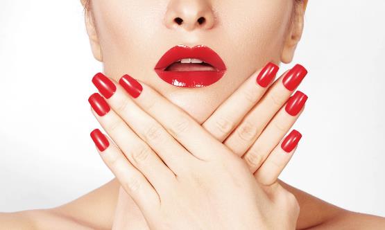 甜蜜嫩唇大作战 懒人唇部保湿给你水嫩双唇-很美的