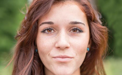 女人长斑久治不愈老反复 自制面膜赶走恼人斑点-很美的