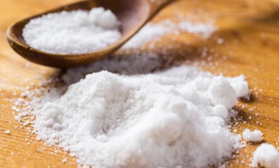 食盐有十种美容功效 教你巧用盐水护肤让肌肤柔滑细嫩-很美的