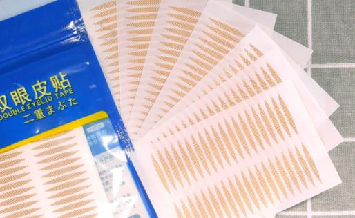 双眼皮贴贴久了会变成双眼皮吗 双眼皮贴是化妆前贴还是化妆后贴-很美的