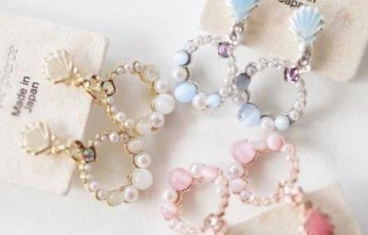 打耳洞不会流血 耳洞会“长生不死”吗?