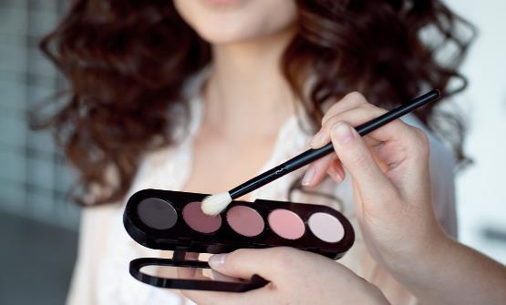 怎么让你的眼睛更有神