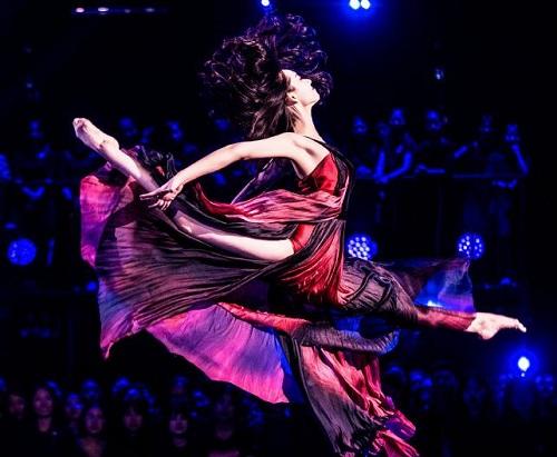 舞蹈风暴胡婕个人资料介绍 谋女郎凌空而舞惊艳全场