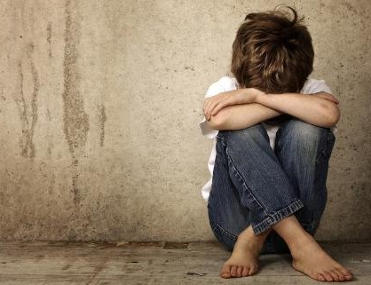 男性偏执型人格6大表现特点-很美的