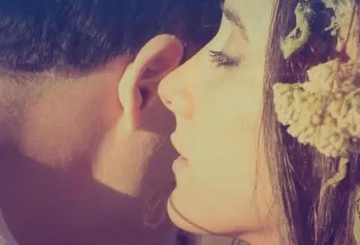 晚上对老公说的肉麻话 送老公内裤的情话-很美的