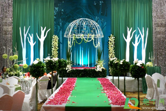 2021年腊月几号结婚好(2021腊月什么日子适合结婚)-很美的