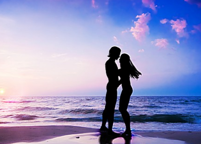 祝福情侣99的小短句(祝福情侣短句恩爱)