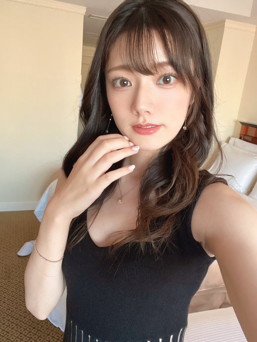 宫下玲奈(Miyashita-Reina)个人资料及作品midv-247介绍预览-很美的