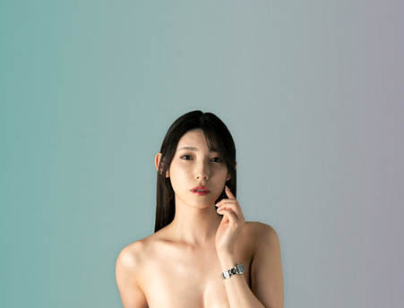 「看到粉嫩的细缝儿」系列品番作品推荐介绍及预览-很美的